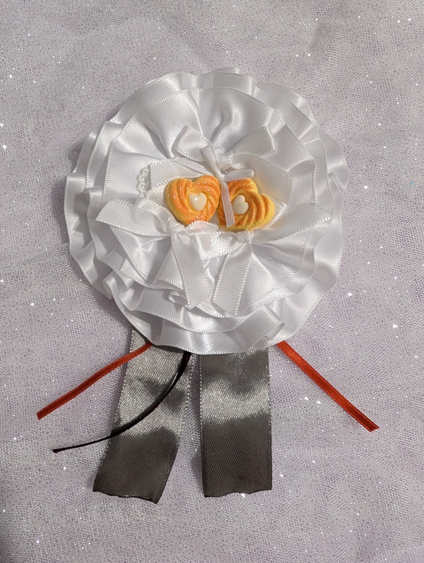 Broche Morning Tea time