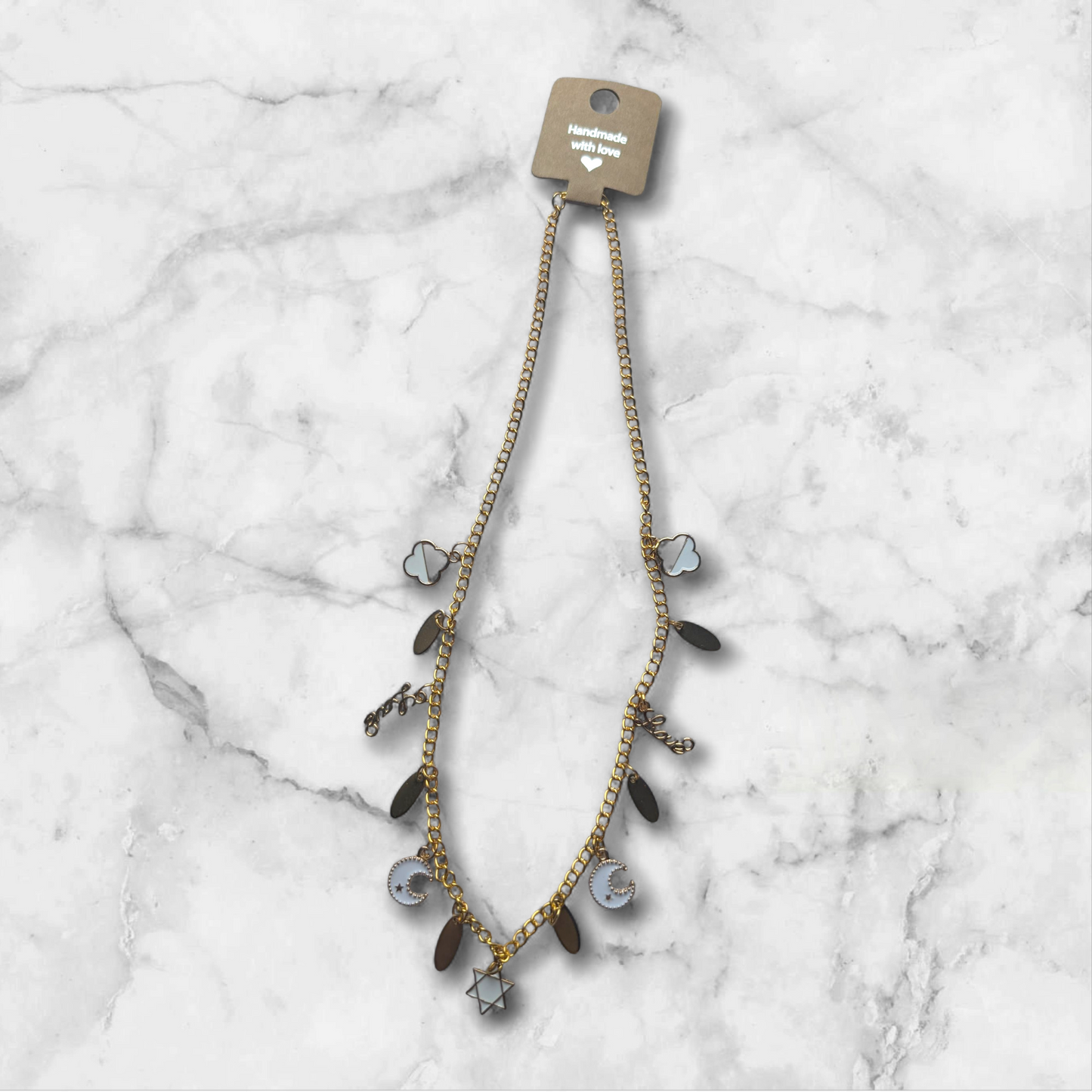 Collier à breloques