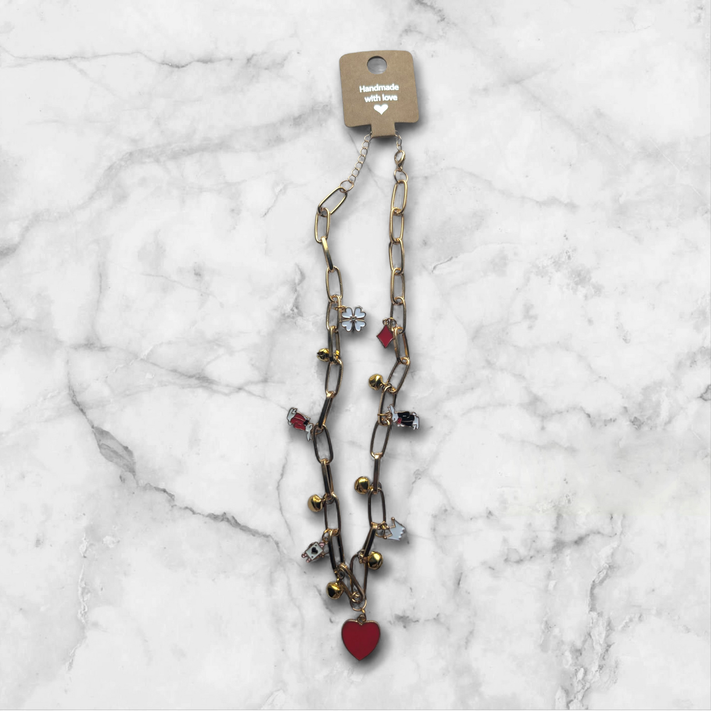 Collier à breloques