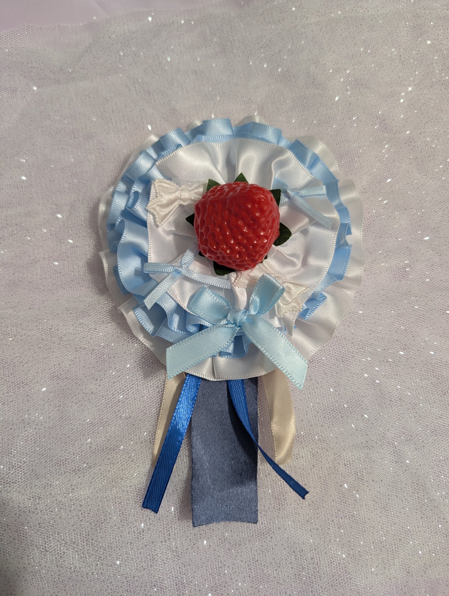 Broche Morning Tea time