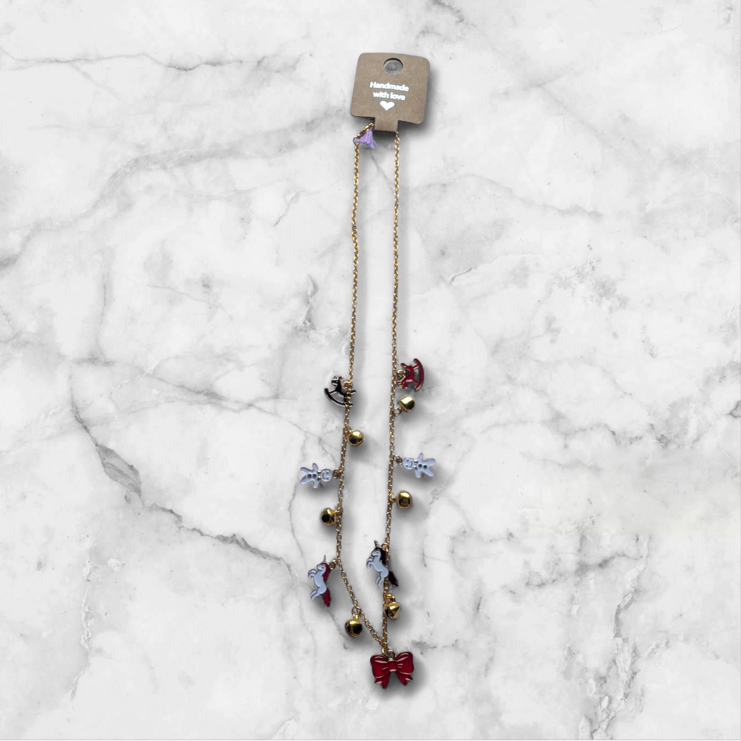 Collier à breloques