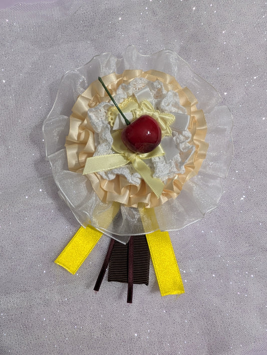 Broche Morning Tea time